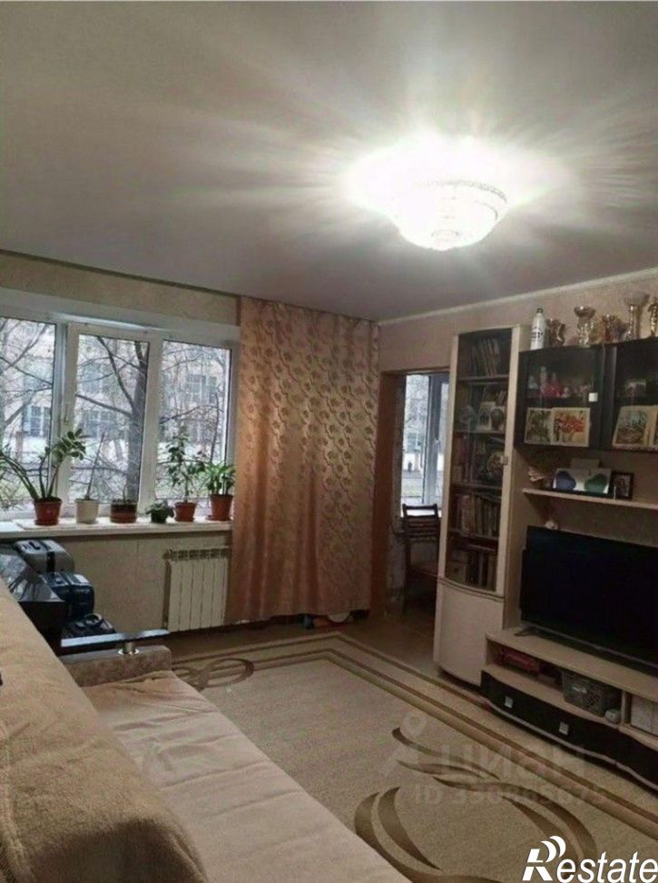 3-комн квартира ул 50 лет Октября, 13,  д. 13