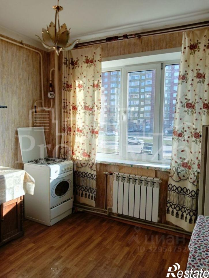 1-комн квартира ул Бойцов 9-й дивизии, 193,  д. 193