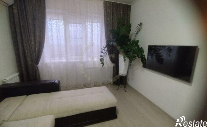2-комн квартира проспект Победы, 36,  д. 36