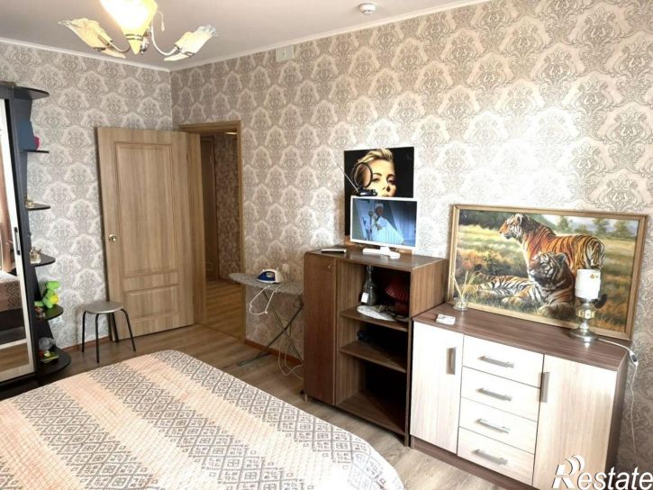 2-комн квартира улица Домостроителей, 3,  д. 3