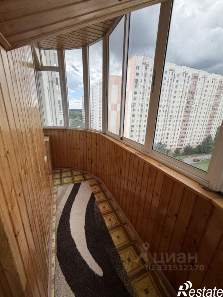 3-комн квартира проспект Победы, 14,  д. 14