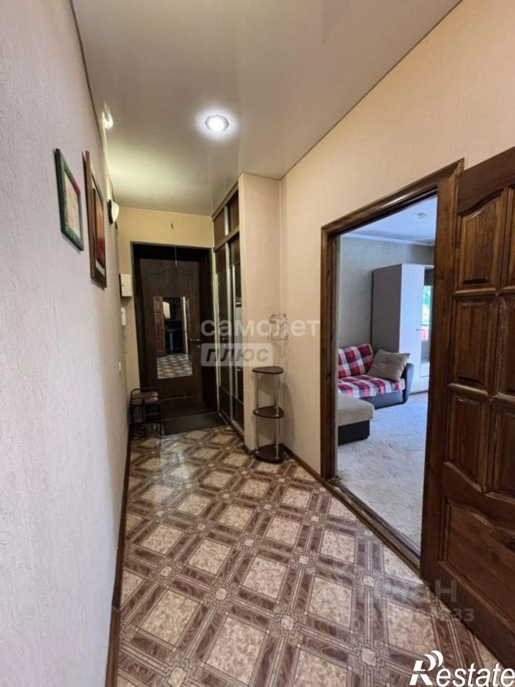 2-комн квартира ул Ватутина, 14,  д. 14