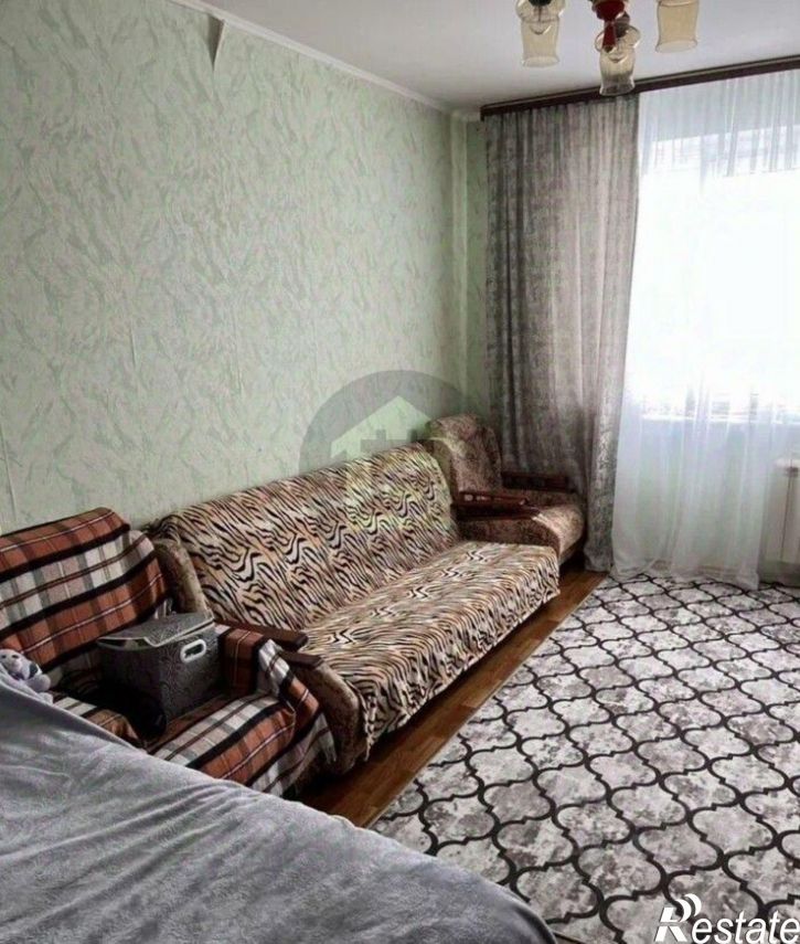 3-комн квартира проспект Победы, 14,  д. 14
