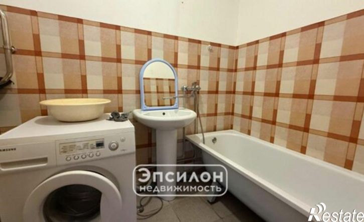 1-комн квартира проспект Победы, 24,  д. 24
