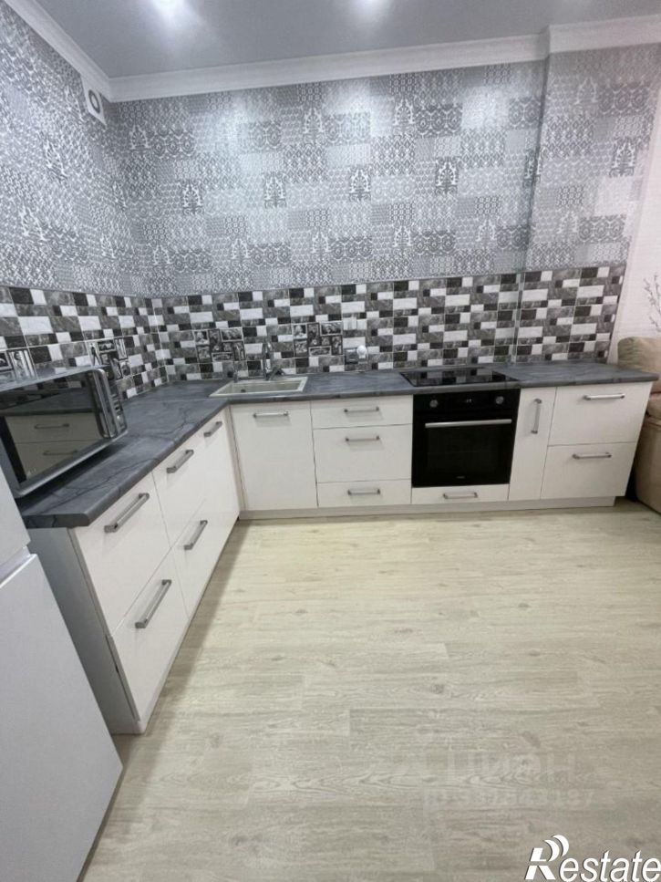 2-комн квартира улица Карла Маркса, 66Д,  д. 66Д
