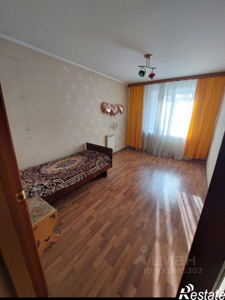 2-комн квартира пр-кт Хрущева, 4,  д. 4
