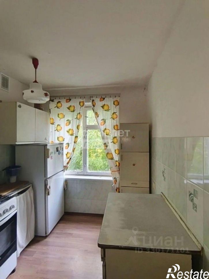 2-комн квартира улица 50 лет Октября, 155Б,  д. 155Б