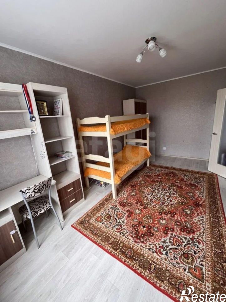 2-комн квартира улица Домостроителей, 2,  д. 2