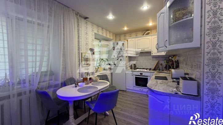2-комн квартира Садовая улица, 32,  д. 32