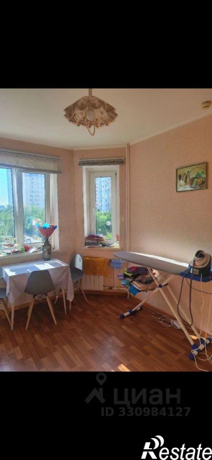 2-комн квартира пр-кт Вячеслава Клыкова, 70,  д. 70