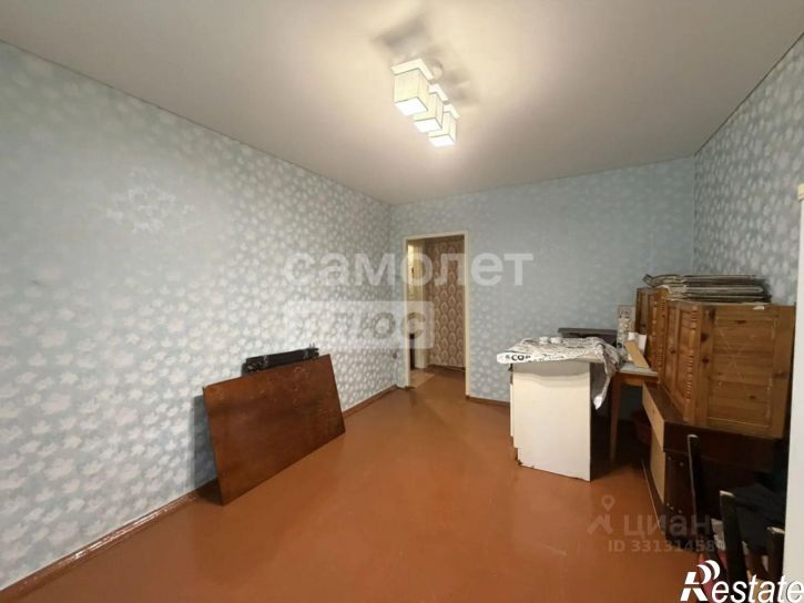 2-комн квартира ул Комарова, 15,  д. 15