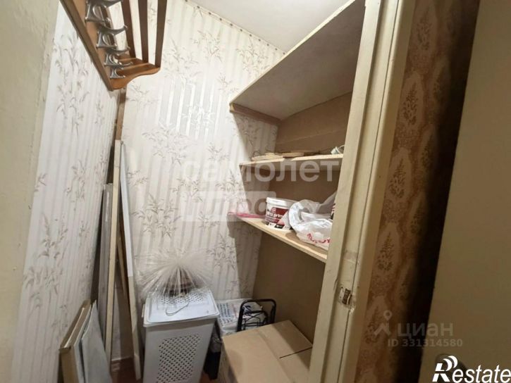 2-комн квартира ул Комарова, 15,  д. 15
