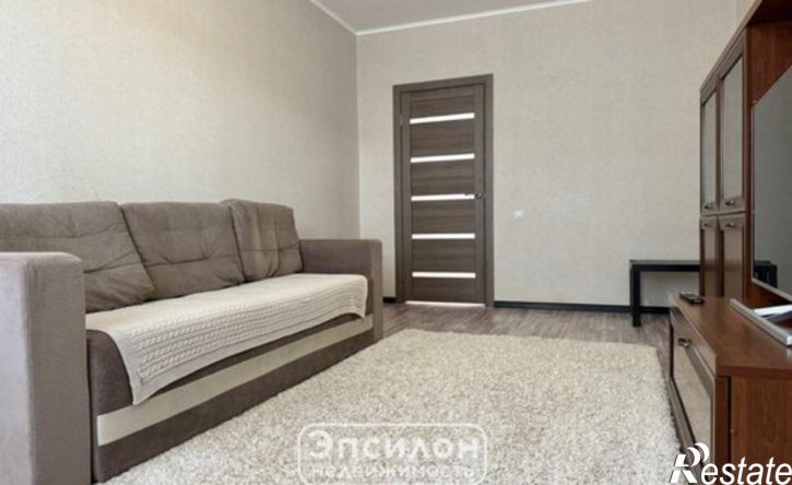 3-комн квартира пр-кт Анатолия Дериглазова, 111,  д. 111