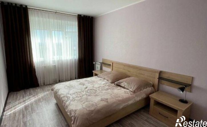 3-комн квартира пр-кт Анатолия Дериглазова, 111,  д. 111