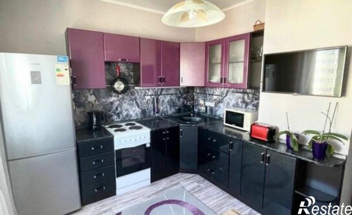 3-комн квартира пр-кт Анатолия Дериглазова, 111,  д. 111
