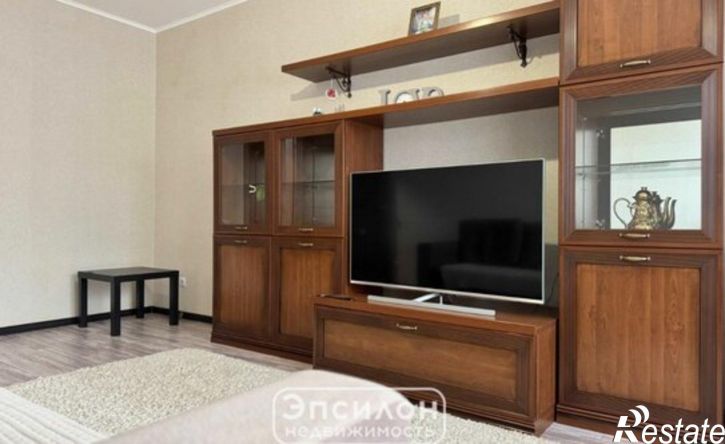 3-комн квартира пр-кт Анатолия Дериглазова, 111,  д. 111