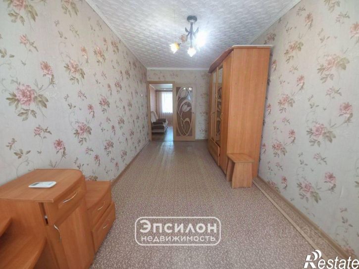 2-комн квартира ул Серегина, 18Б,  д. 18Б