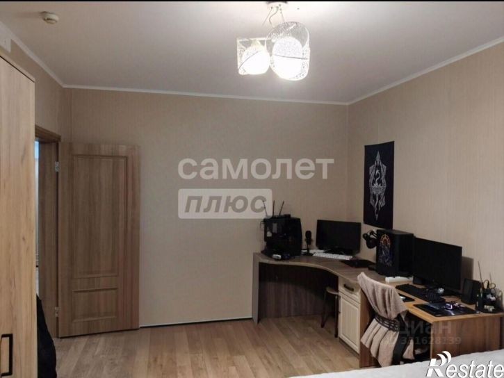 2-комн квартира ул Домостроителей, 1,  д. 1