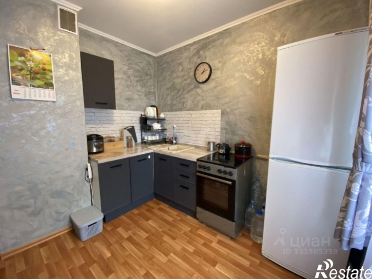 2-комн квартира пр-кт Вячеслава Клыкова, 9,  д. 9