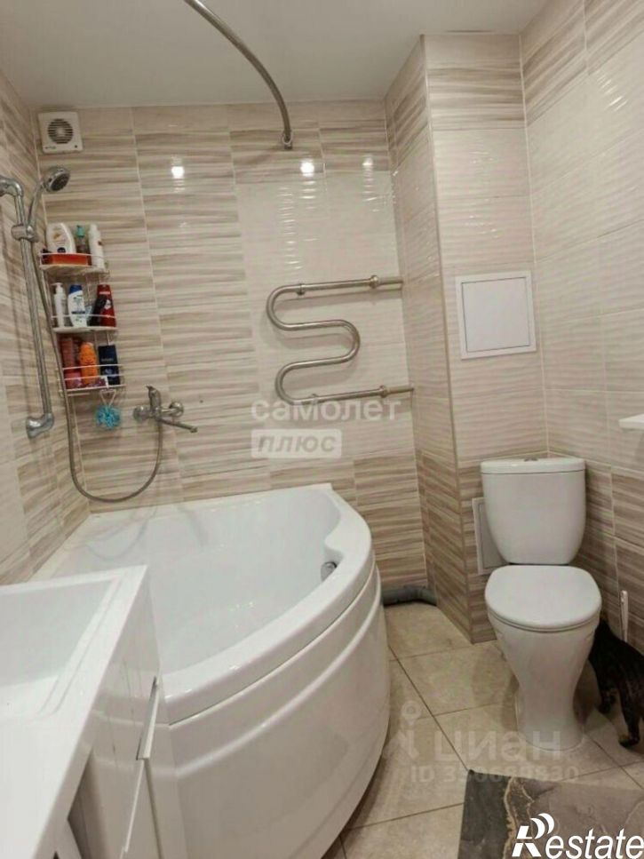 2-комн квартира Светлый пр-д, 8,  д. 8