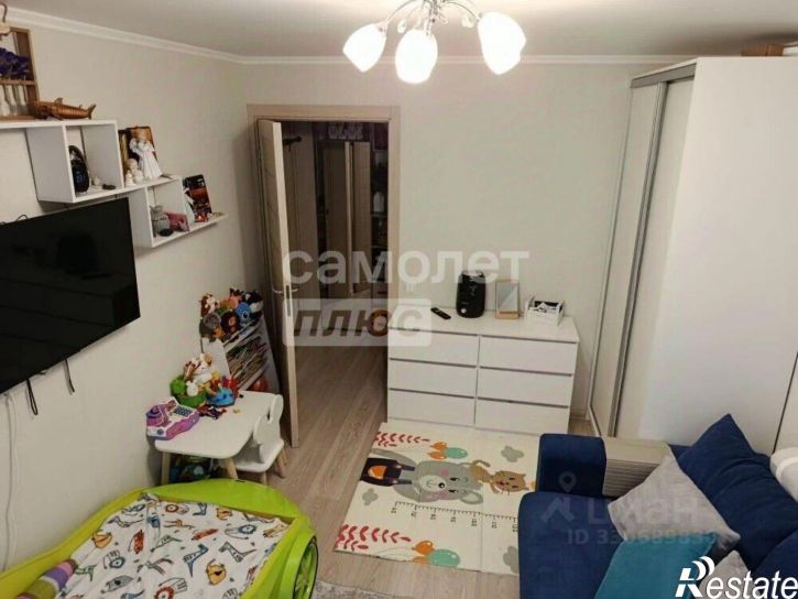 2-комн квартира Светлый пр-д, 8,  д. 8