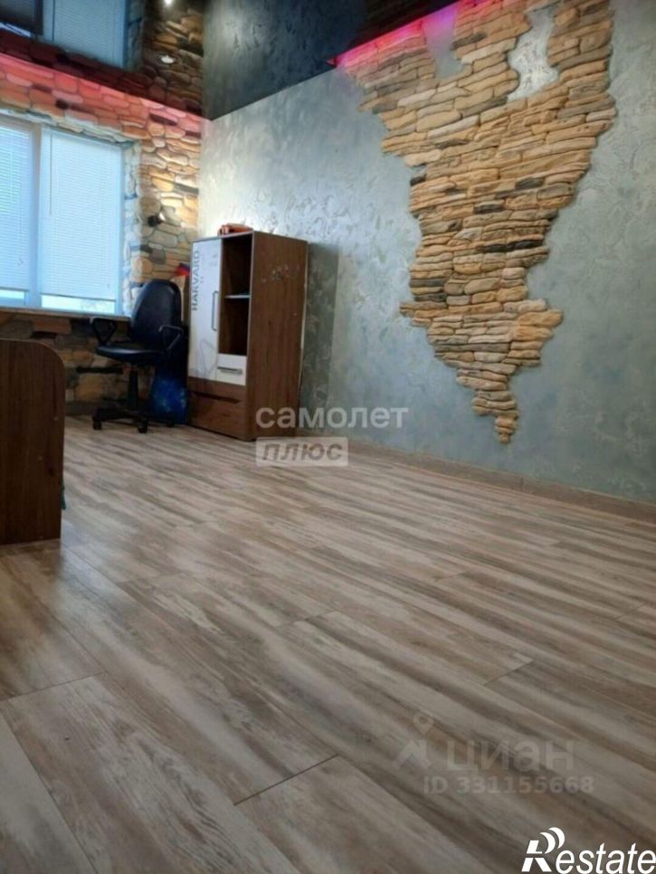 3-комн квартира ул Заводская, 15А,  д. 15А