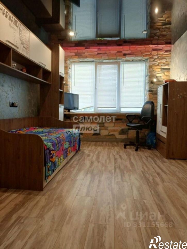 3-комн квартира ул Заводская, 15А,  д. 15А