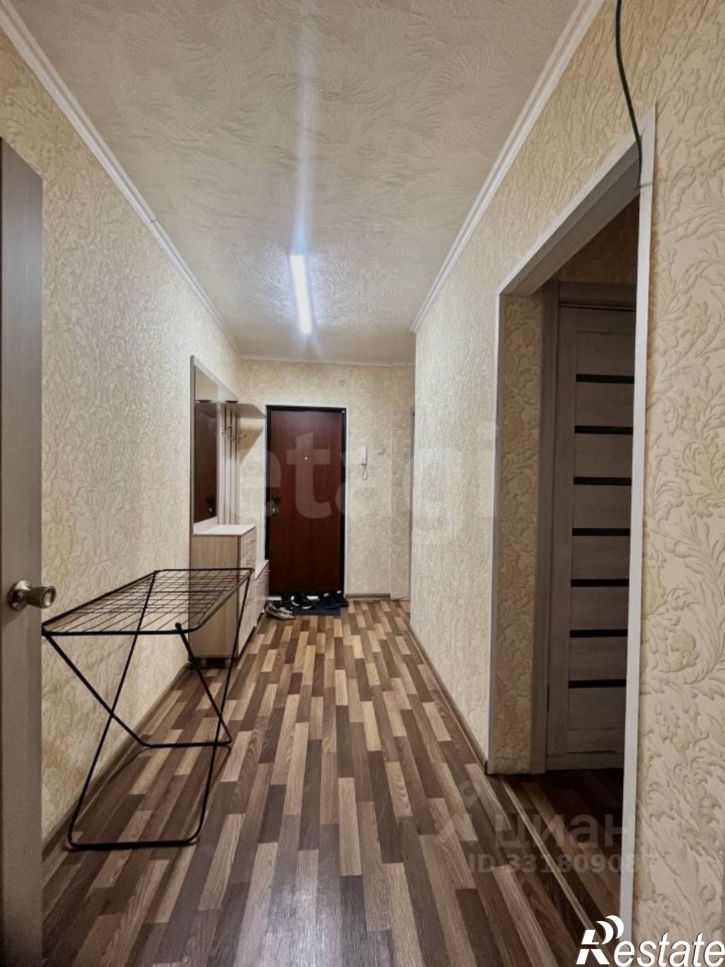 3-комн квартира ул Хуторская, 1,  д. 1