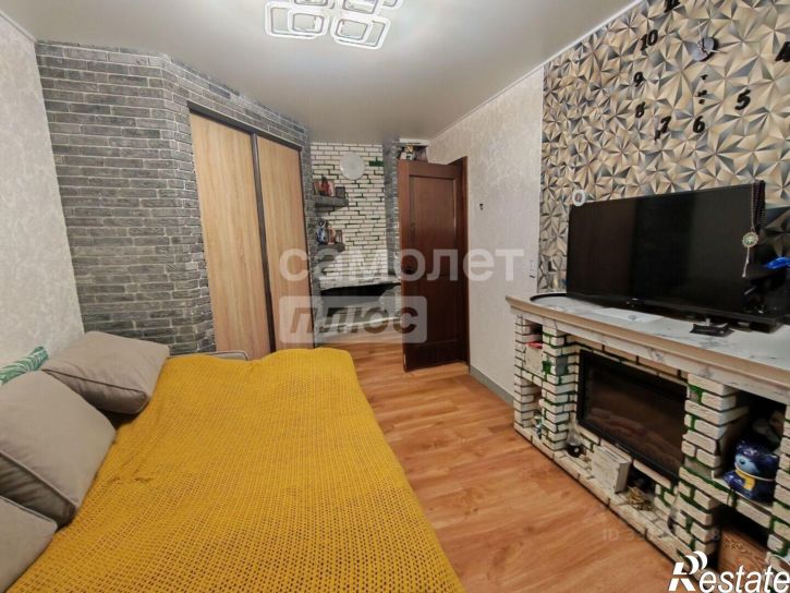 3-комн квартира пер Аэродромный 1-й, 8,  д. 8