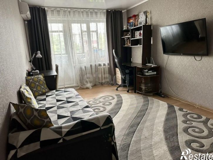 2-комн квартира пер Шоссейный 3-й, 4,  д. 4