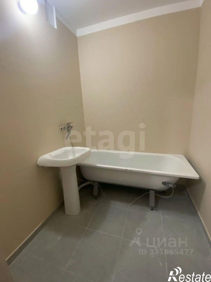 2-комн квартира ул Евгения Клевцова, 32,  д. 32