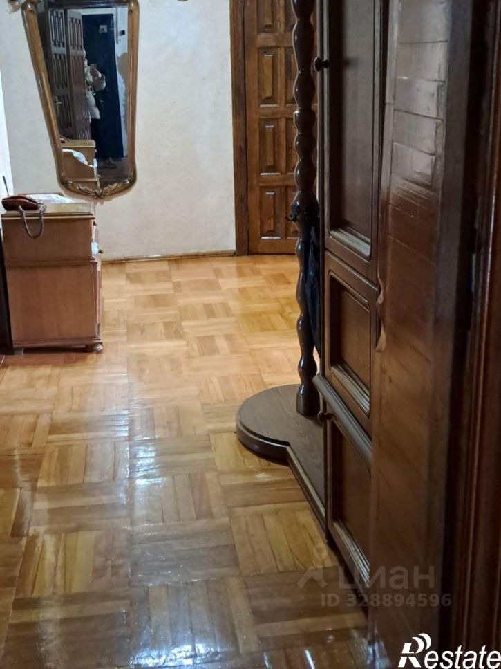3-комн квартира ул Халтурина, 2,  д. 2