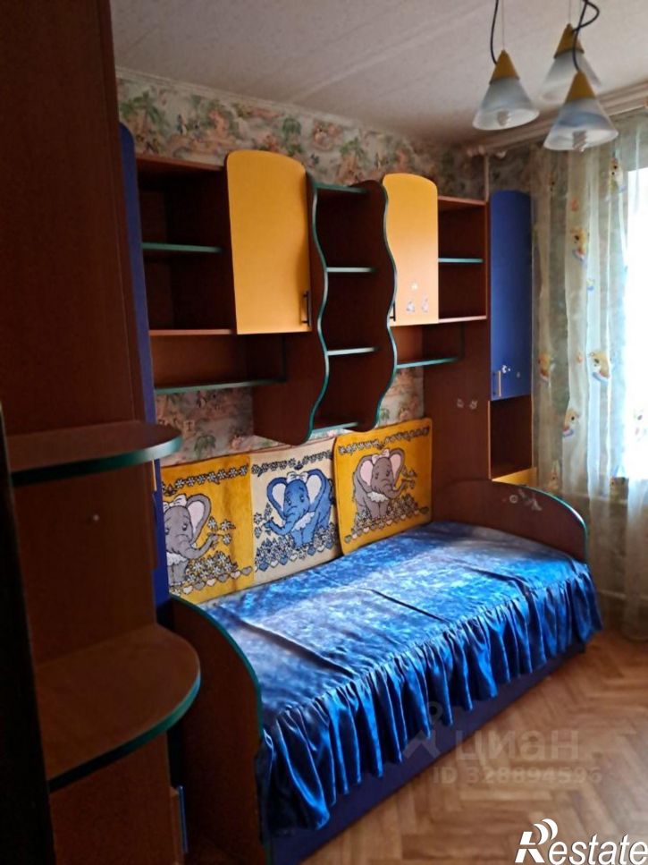 3-комн квартира ул Халтурина, 2,  д. 2