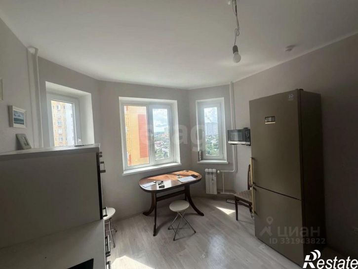 2-комн квартира пр-кт Анатолия Дериглазова, 83,  д. 83