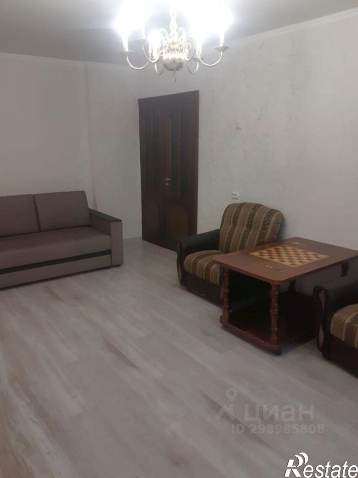 4-комн квартира ул Кати Зеленко, 6А,  д. 6А