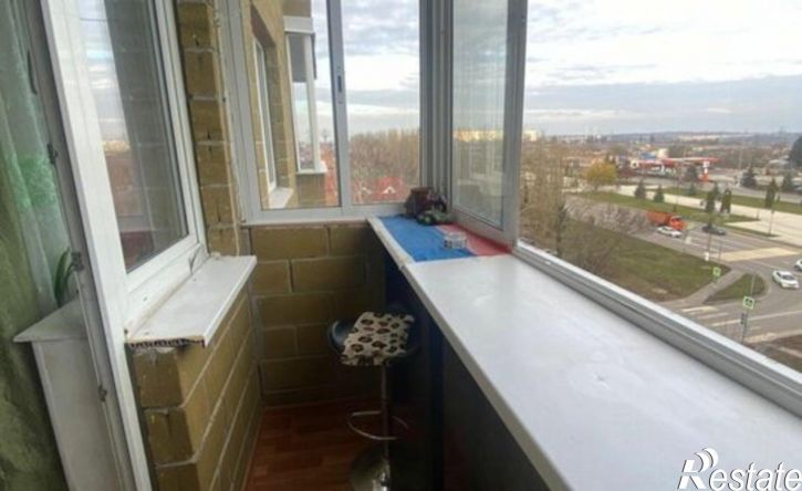 2-комн квартира пр-кт Победы, 50,  д. 50