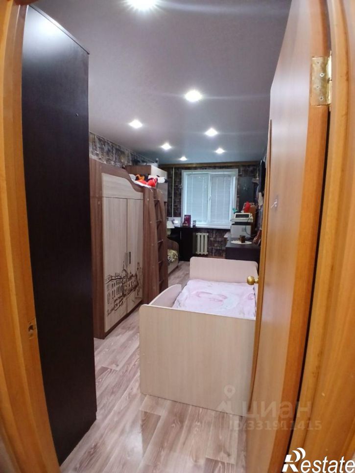 2-комн квартира ул Комарова, 15,  д. 15