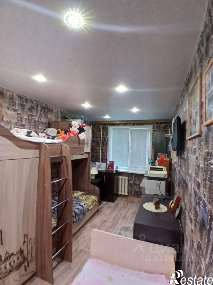 2-комн квартира ул Комарова, 15,  д. 15