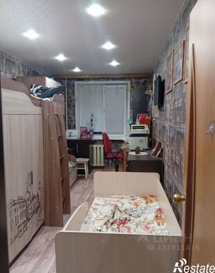 2-комн квартира ул Комарова, 15,  д. 15