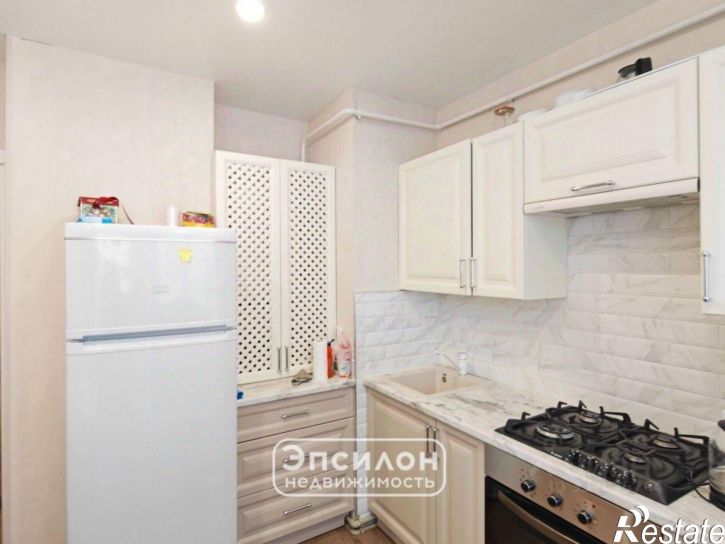 3-комн квартира пр-кт Хрущева, 28,  д. 28