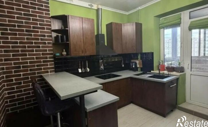 2-комн квартира пр-кт Вячеслава Клыкова, 92,  д. 92