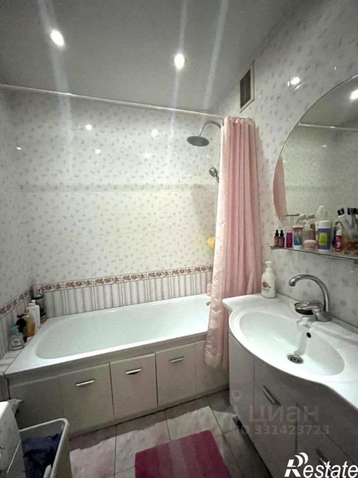 2-комн квартира пр-кт Вячеслава Клыкова, 46,  д. 46