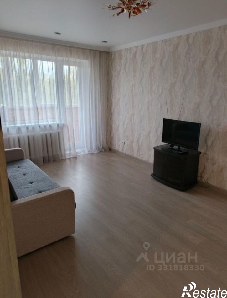 2-комн квартира пр-кт Ленинского Комсомола, 105,  д. 105