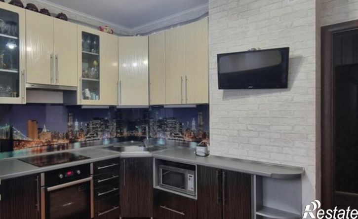 2-комн квартира пр-кт Вячеслава Клыкова, 58,  д. 58