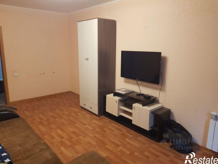 3-комн квартира пр-кт Вячеслава Клыкова, 46,  д. 46