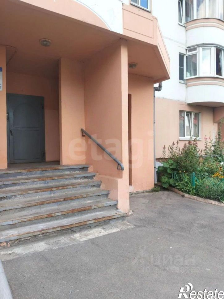 1-комн квартира пр-кт Вячеслава Клыкова, 64,  д. 64