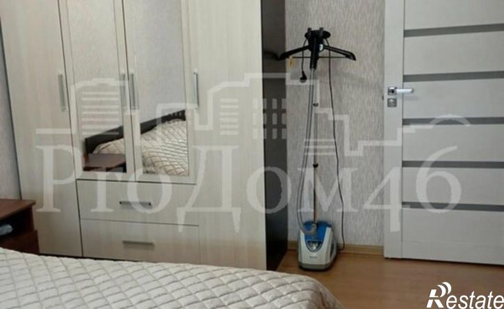 4-комн квартира ул Серегина, 26А,  д. 26А