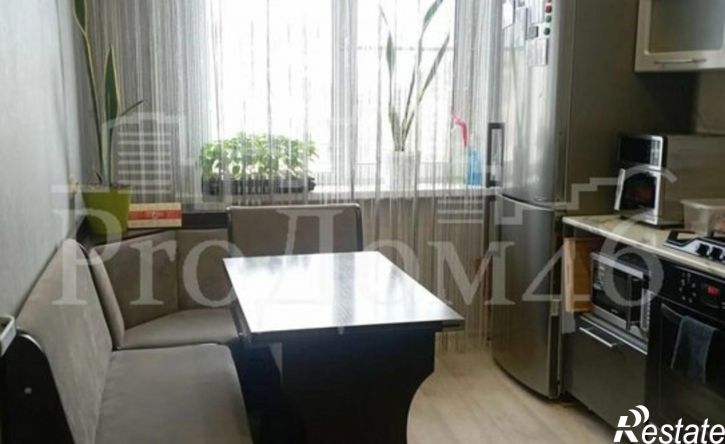 4-комн квартира ул Серегина, 26А,  д. 26А