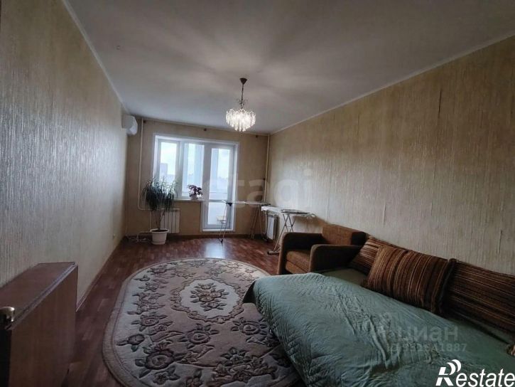 3-комн квартира пр-кт Вячеслава Клыкова, 90,  д. 90