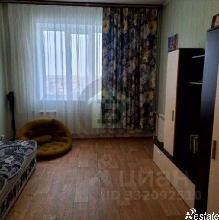 3-комн квартира пр-кт Победы, 44,  д. 44